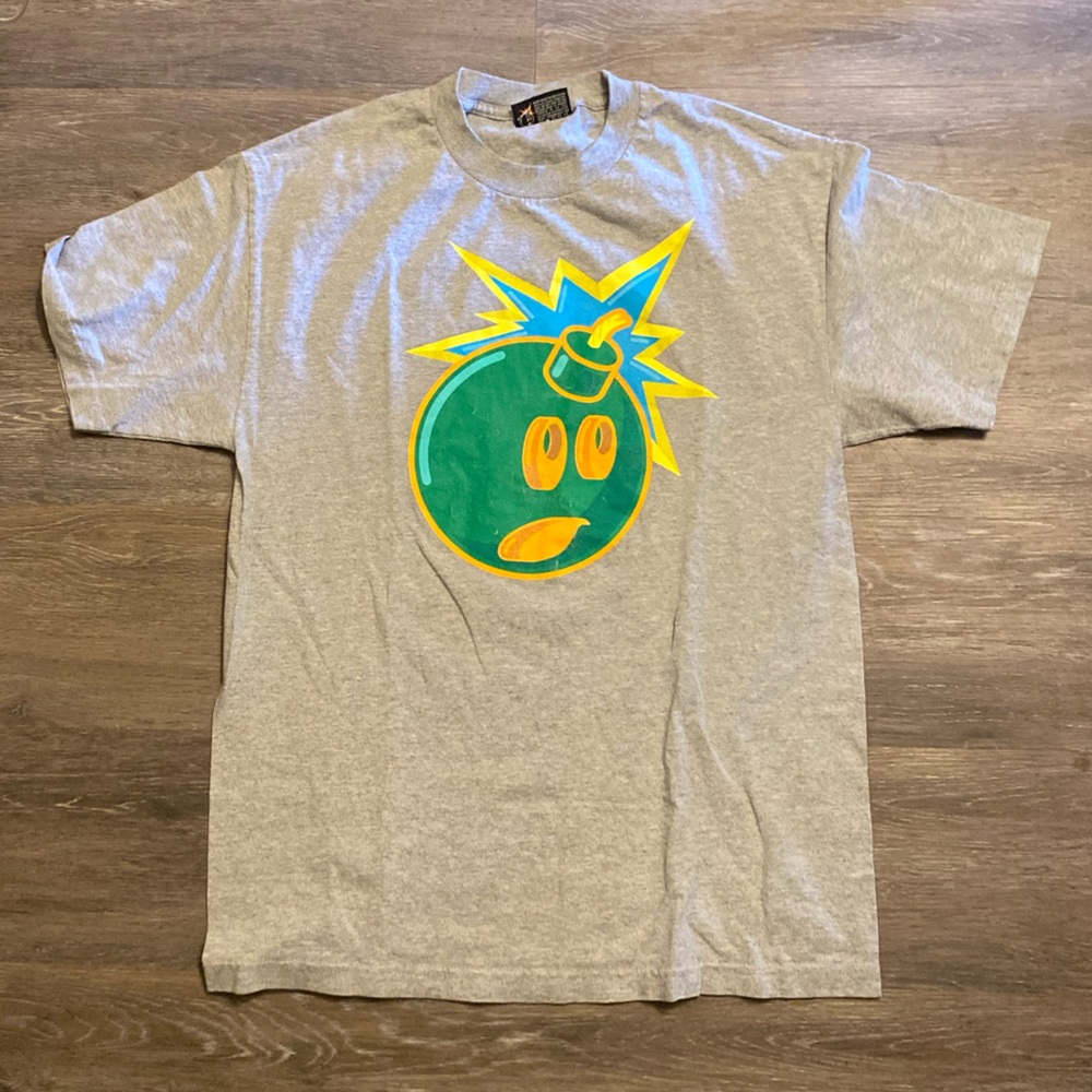 The Hundreds Bomb Graphic Short Sleeve Shirt Size L